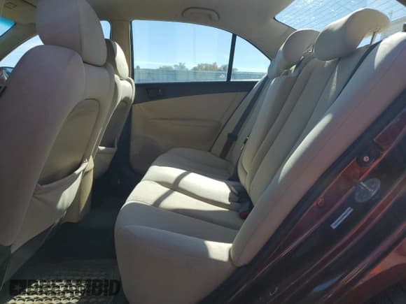 ✅ 2009 Hyundai Sonata GLS • VIN: 5NPET46C79H497554 • Лот: 75407944. Опубликован ранее на Copart с пробегом 178 638 миль. Бесплатный доступ к архиву аукционных продаж из США и подробный отчёт об истории автомобиля на DreamBid. Изображение 10.