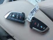 ✅ 2018 BMW X2 xDrive28i • VIN: WBXYJ5C32JEF73687 • Lot: 43174981. Wystawiony na IAAI z przebiegiem 130 422 mil. Bezpłatny archiwum sprzedaży aukcyjnych z USA i szczegółowy raport historii pojazdu na DreamBid. Zdjęcie 11.