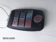 ✅ 2016 Kia Sedona SX • VIN: KNDMC5C19G6171489 • Lot: 42744610. Wystawiony na IAAI z przebiegiem 38 930 mil. Bezpłatny archiwum sprzedaży aukcyjnych z USA i szczegółowy raport historii pojazdu na DreamBid. Zdjęcie 11.