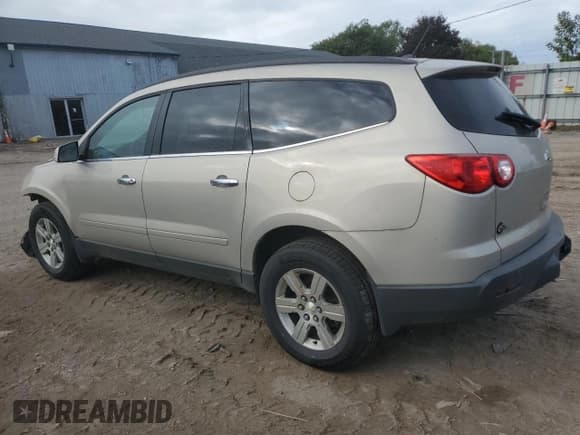 ✅ 2011 Chevrolet Traverse 1LT • VIN: 1GNKRGED9BJ120435 • Lot: 73011514. Wystawiony na Copart z przebiegiem 215 735 mil. Bezpłatny archiwum sprzedaży aukcyjnych z USA i szczegółowy raport historii pojazdu na DreamBid. Zdjęcie 2.