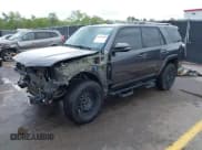 ✅ 2019 Toyota 4Runner SR5 • VIN: JTEBU5JR2K5681318 • Лот: 41929869. Опубликован ранее на IAAI с пробегом 117 143 миль. Бесплатный доступ к архиву аукционных продаж из США и подробный отчёт об истории автомобиля на DreamBid. Изображение 2.