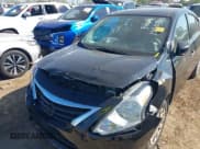 ✅ 2018 Nissan Versa S Plus • VIN: 3N1CN7AP7JL802569 • Lot: 43359476. Wystawiony na IAAI z przebiegiem 79 092 mil. Bezpłatny archiwum sprzedaży aukcyjnych z USA i szczegółowy raport historii pojazdu na DreamBid. Zdjęcie 6.