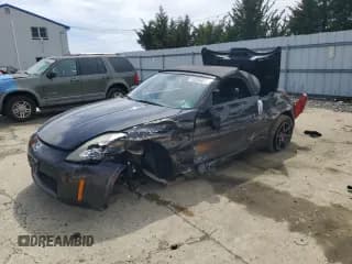 ✅ 2004 Nissan 350Z Touring • VIN: JN1AZ36A74M252230 • Lot: 53355875. Wystawiony na Copart z przebiegiem 77 820 mil. Bezpłatny archiwum sprzedaży aukcyjnych z USA i szczegółowy raport historii pojazdu na DreamBid. Zdjęcie 1.