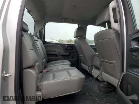 ✅ 2018 Chevrolet Silverado 2500HD Work Truck • VIN: 1GC1CUEY1JF183599 • Lot: 80361485. Wystawiony na Copart z przebiegiem 567 573 mil. Bezpłatny archiwum sprzedaży aukcyjnych z USA i szczegółowy raport historii pojazdu na DreamBid. Zdjęcie 10.