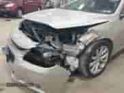 2014 Chevrolet Malibu LT z VIN 1G11E5SL8EF120491, wystawiony jako IAAI lot #43408864 z przebiegiem 61 497 mil mil oraz . Historia ofert i sprzedaży dostępna na DreamBid. Obrazek 6.