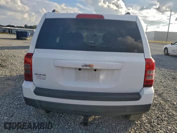 ✅ 2013 Jeep Patriot Sport • VIN: 1C4NJRBB8DD203366 • Лот: 94326355. Опубликован ранее на Copart с пробегом 192 039 миль. Бесплатный доступ к архиву аукционных продаж из США и подробный отчёт об истории автомобиля на DreamBid. Изображение 6.