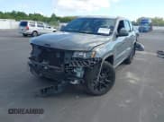 ✅ 2020 Jeep Grand Cherokee Altitude • VIN: 1C4RJEAG5LC245974 • Lot: 43483499. Wystawiony na IAAI z przebiegiem 116 049 mil. Bezpłatny archiwum sprzedaży aukcyjnych z USA i szczegółowy raport historii pojazdu na DreamBid. Zdjęcie 18.