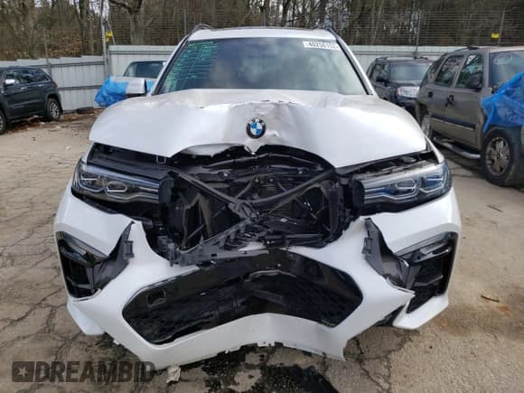 ✅ 2021 BMW X7 xDrive40i • VIN: 5UXCW2C01M9E04057 • Lot: 40256153. Listed on Copart with 26,415 mi. Free auction sales archive from the USA and detailed vehicle history report at DreamBid. Image 5.