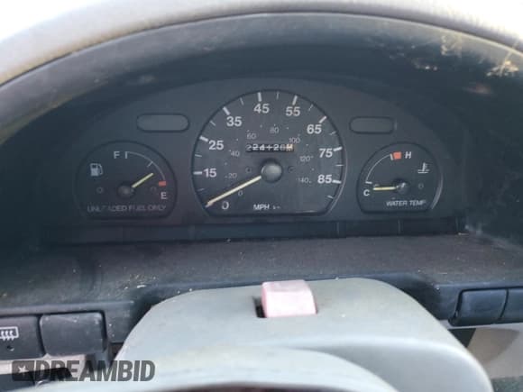 ✅ 1993 Geo Metro • VIN: 2C1MR2465P6722399 • Лот: 78855304. Опубликован ранее на Copart с пробегом 224 126 миль. Бесплатный доступ к архиву аукционных продаж из США и подробный отчёт об истории автомобиля на DreamBid. Изображение 9.