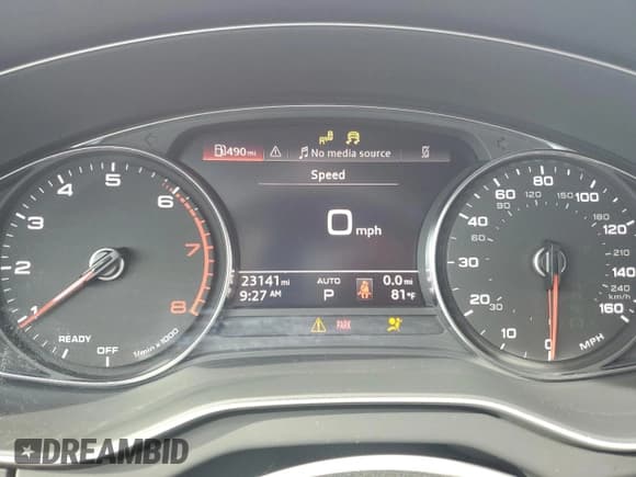 ✅ 2023 Audi Q5 Premium • VIN: WA1ABAFYXP2001196 • Lot: 67592205. Wystawiony na Copart z przebiegiem 23 141 mil. Bezpłatny archiwum sprzedaży aukcyjnych z USA i szczegółowy raport historii pojazdu na DreamBid. Zdjęcie 9.