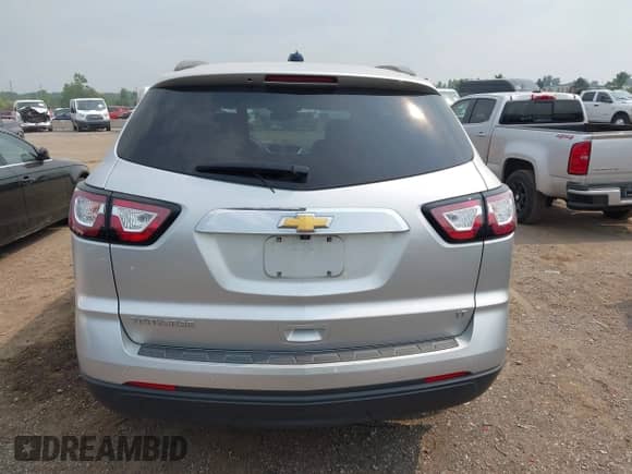 2017 Chevrolet Traverse LT с VIN 1GNKRHKD0HJ323118, выставлен на аукционе IAAI как лот 42837319 с пробегом 114 893 миль миль и . История ставок и продаж доступна на DreamBid. Изображение 16.