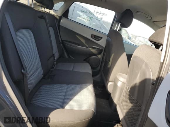 ✅ 2018 Hyundai Kona SEL • VIN: KM8K22AA7JU087200 • Лот: 41504884. Опубликован ранее на Copart с пробегом 70 645 миль. Бесплатный доступ к архиву аукционных продаж из США и подробный отчёт об истории автомобиля на DreamBid. Изображение 10.