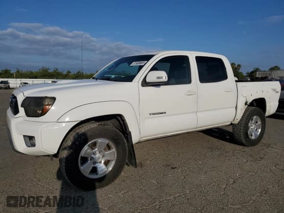 ✅ 2012 Toyota Tacoma • VIN: 3TMLU4EN5CM103395 • Lot: 81909885. Listed on Copart with 191,671 mi. Free auction sales archive from the USA and detailed vehicle history report at DreamBid. Image 1.