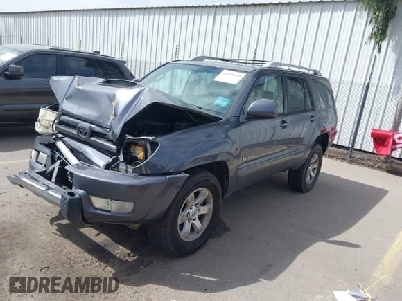 ✅ 2005 Toyota 4Runner SR5 • VIN: JTEZU14R058040495 • Лот: 41808239. Опубликован ранее на IAAI с пробегом 198 879 миль. Бесплатный доступ к архиву аукционных продаж из США и подробный отчёт об истории автомобиля на DreamBid. Изображение 2.