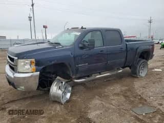2008 Chevrolet Silverado 2500HD LTZ с VIN 1GCHK23K18F136488, выставлен на аукционе Copart как лот 66167315 с пробегом 313 158 миль миль и Списание • Salvage title. История ставок и продаж доступна на DreamBid. Изображение 1.
