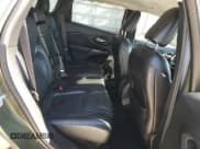 ✅ 2019 Jeep Cherokee High Altitude • VIN: 1C4PJMDN6KD259306 • Лот: 71214175. Опубликован ранее на Copart с пробегом 141 687 миль. Бесплатный доступ к архиву аукционных продаж из США и подробный отчёт об истории автомобиля на DreamBid. Изображение 10.