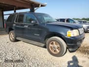 ✅ 2004 Ford Explorer XLT • VIN: 1FMDU63W94UA01005 • Lot: 62083795. Wystawiony na Copart z przebiegiem 273 342 mil. Bezpłatny archiwum sprzedaży aukcyjnych z USA i szczegółowy raport historii pojazdu na DreamBid. Zdjęcie 4.