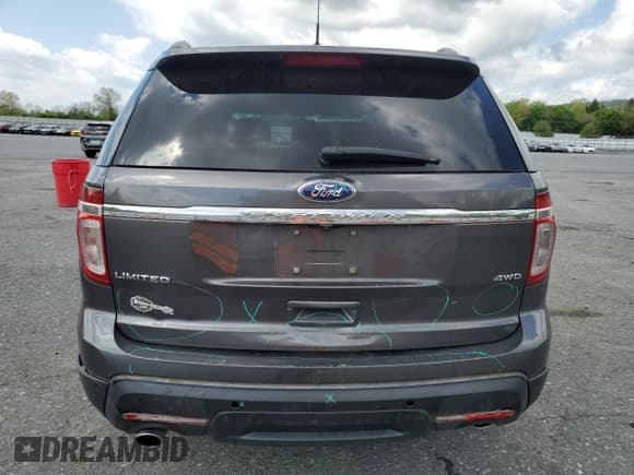 ✅ 2015 Ford Explorer Limited • VIN: 1FM5K8F84FGA20923 • Lot: 55386205. Wystawiony na Copart z przebiegiem 81 698 mil. Bezpłatny archiwum sprzedaży aukcyjnych z USA i szczegółowy raport historii pojazdu na DreamBid. Zdjęcie 6.