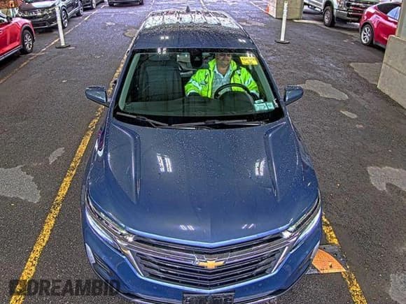 ✅ 2024 Chevrolet Equinox LT • VIN: 3GNAXTEG1RL201484 • Lot: 43678214. Wystawiony na IAAI z przebiegiem 55 448 mil. Bezpłatny archiwum sprzedaży aukcyjnych z USA i szczegółowy raport historii pojazdu na DreamBid. Zdjęcie 17.