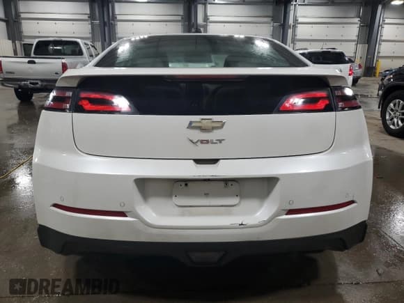 ✅ 2015 Chevrolet Volt • VIN: 1G1RD6E40FU141056 • Лот: 55575585. Опубликован ранее на Copart с пробегом 176 449 миль. Бесплатный доступ к архиву аукционных продаж из США и подробный отчёт об истории автомобиля на DreamBid. Изображение 6.
