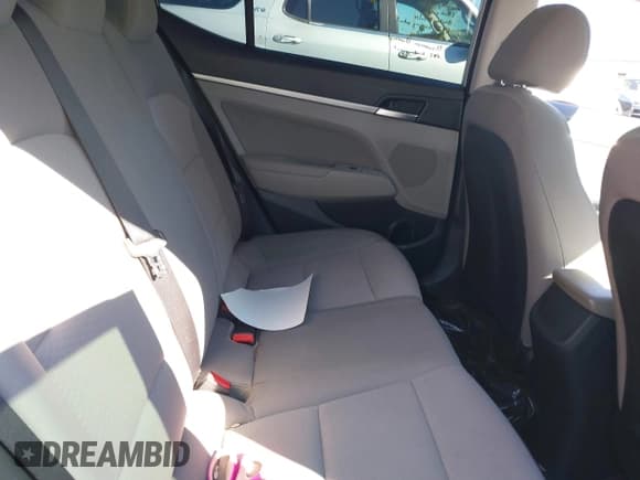 ✅ 2019 Hyundai Elantra SEL • VIN: 5NPD84LF2KH491422 • Lot: 43437715. Listed on IAAI with 83,027 mi. Free auction sales archive from the USA and detailed vehicle history report at DreamBid. Image 8.