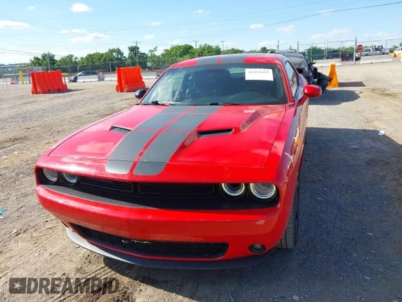 ✅ 2018 Dodge Challenger SXT • VIN: 2C3CDZAG4JH111721 • Lot: 42351157. Listed on IAAI with 131,924 mi. Free auction sales archive from the USA and detailed vehicle history report at DreamBid. Image 6.