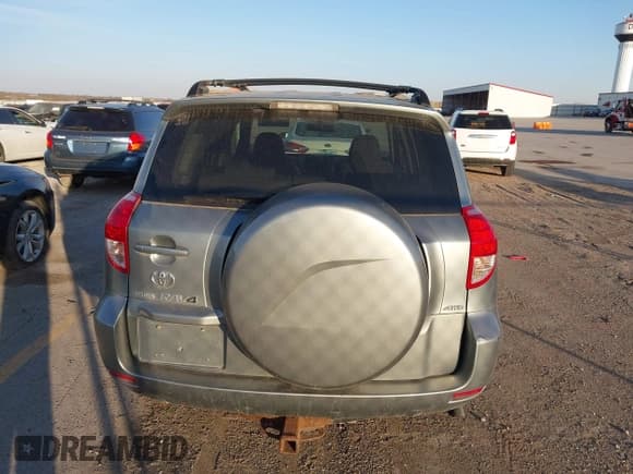 ✅ 2007 Toyota RAV4 Limited • VIN: JTMBK31V176014771 • Lot: 43617546. Listed on IAAI with 175,757 mi. Free auction sales archive from the USA and detailed vehicle history report at DreamBid. Image 17.