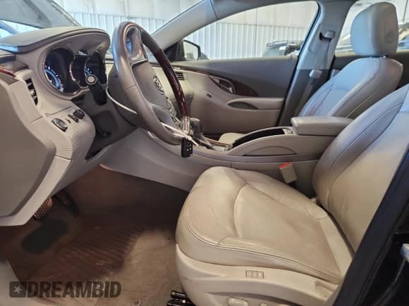 ✅ 2012 Buick LaCrosse Premium 2 • VIN: 1G4GF5E39CF182372 • Lot: 84559315. Listed on Copart with 120,644 mi. Free auction sales archive from the USA and detailed vehicle history report at DreamBid. Image 7.