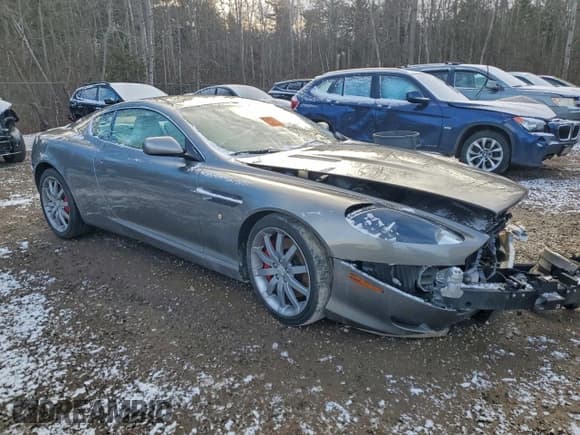 ✅ 2005 Aston Martin DB9 • VIN: SCFAD01A55GA00949 • Lot: 93496245. Wystawiony na Copart z przebiegiem 68 717 mil. Bezpłatny archiwum sprzedaży aukcyjnych z USA i szczegółowy raport historii pojazdu na DreamBid. Zdjęcie 4.