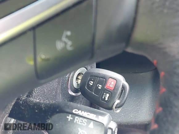 ✅ 2015 Toyota Camry SE • VIN: 4T1BF1FK7FU492934 • Лот: 43583301. Опубликован ранее на IAAI с пробегом 139 420 миль. Бесплатный доступ к архиву аукционных продаж из США и подробный отчёт об истории автомобиля на DreamBid. Изображение 11.