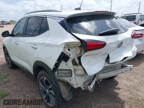 ✅ 2021 Buick Encore GX Select • VIN: KL4MMDS27MB054279 • Лот: 42417530. Опубликован ранее на IAAI с пробегом 142 536 миль. Бесплатный доступ к архиву аукционных продаж из США и подробный отчёт об истории автомобиля на DreamBid. Изображение 3.