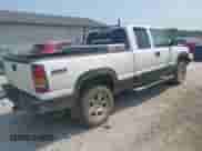 2006 GMC Sierra 1500 Work Truck with VIN 1GTEK19B26E261023, listed as a IAAI auction lot 42404839 with 162,089 mi miles and . Bid and sale history available at DreamBid. Image 4.