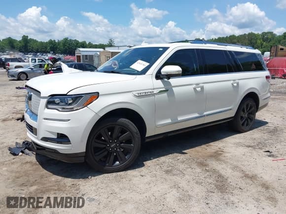 ✅ 2023 Lincoln Navigator Reserve • VIN: 5LMJJ3LG9PEL06650 • Lot: 42549785. Listed on IAAI with 22,644 mi. Free auction sales archive from the USA and detailed vehicle history report at DreamBid. Image 2.