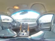 ✅ 2006 Saturn VUE • VIN: 5GZCZ53446S839885 • Lot: 68263555. Wystawiony na Copart z przebiegiem 240 211 mil. Bezpłatny archiwum sprzedaży aukcyjnych z USA i szczegółowy raport historii pojazdu na DreamBid. Zdjęcie 15.