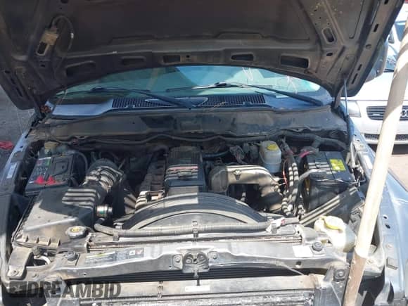 2006 Dodge 3500 SLT z VIN 3D7LX39C16G201259, wystawiony jako IAAI lot #42363134 z przebiegiem 210 839 mil mil oraz . Historia ofert i sprzedaży dostępna na DreamBid. Obrazek 10.