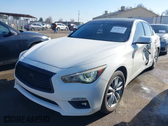 ✅ 2018 Infiniti Q50 Pure • VIN: JN1CV7AP0JM241024 • Lot: 41255311. Listed on IAAI with 66,053 mi. Free auction sales archive from the USA and detailed vehicle history report at DreamBid. Image 2.