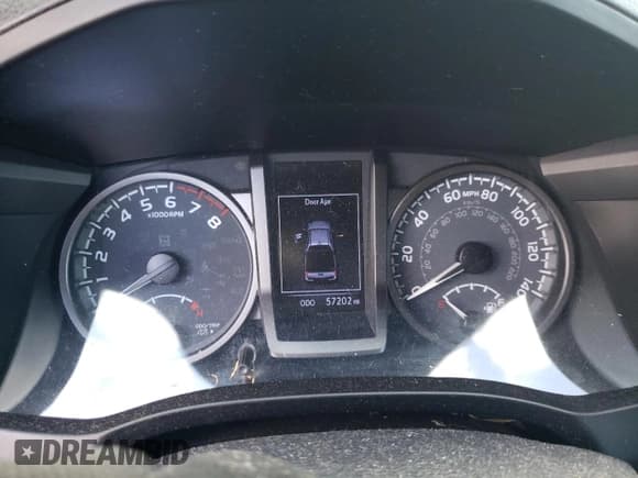 ✅ 2021 Toyota Tacoma SR5 • VIN: 3TMBZ5DN5MM027800 • Lot: 67990345. Listed on Copart with 57,202 mi. Free auction sales archive from the USA and detailed vehicle history report at DreamBid. Image 9.