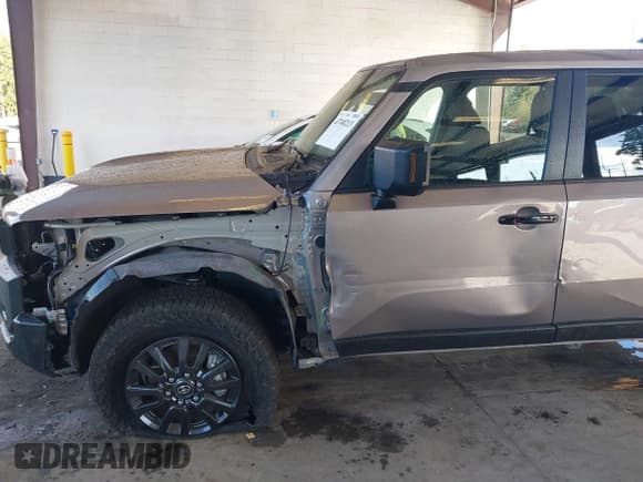 ✅ 2025 Toyota Land Cruiser 1958 Edition • VIN: JTEABFAJ0SK026061 • Lot: 43740213. Listed on IAAI with 14,376 mi. Free auction sales archive from the USA and detailed vehicle history report at DreamBid. Image 6.