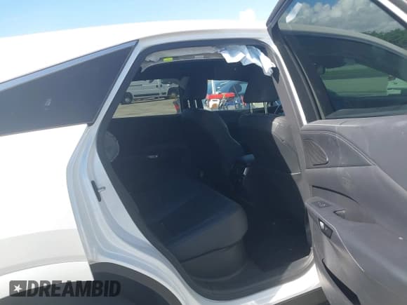 ✅ 2023 Lexus RX 350 • VIN: 2T2BAMBA1PC003150 • Лот: 42690032. Опубликован ранее на IAAI с пробегом 29 891 миль. Бесплатный доступ к архиву аукционных продаж из США и подробный отчёт об истории автомобиля на DreamBid. Изображение 8.