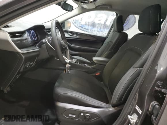 ✅ 2024 Jeep Grand Cherokee Laredo • VIN: 1C4RJHAG5R8954563 • Lot: 70363835. Listed on Copart with 45,084 mi. Free auction sales archive from the USA and detailed vehicle history report at DreamBid. Image 7.