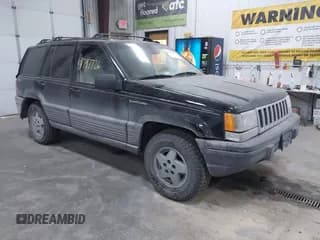 ✅ 1995 Jeep Grand Cherokee Laredo • VIN: 1J4GZ58S6SC765863 • Lot: 41797726. Listed on IAAI with 234,715 mi. Free auction sales archive from the USA and detailed vehicle history report at DreamBid. Image 1.