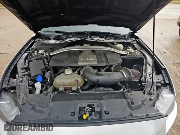 ✅ 2020 Ford Mustang GT Premium • VIN: 1FA6P8CF3L5140173 • Lot: 94086065. Wystawiony na Copart z przebiegiem 35 156 mil. Bezpłatny archiwum sprzedaży aukcyjnych z USA i szczegółowy raport historii pojazdu na DreamBid. Zdjęcie 7.