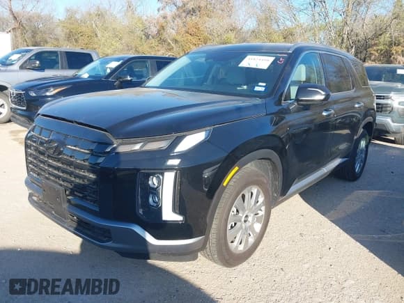 ✅ 2025 Hyundai Palisade SEL • VIN: KM8R24GE4SU832619 • Лот: 41824410. Опубликован ранее на IAAI с пробегом 10 441 миль. Бесплатный доступ к архиву аукционных продаж из США и подробный отчёт об истории автомобиля на DreamBid. Изображение 17.