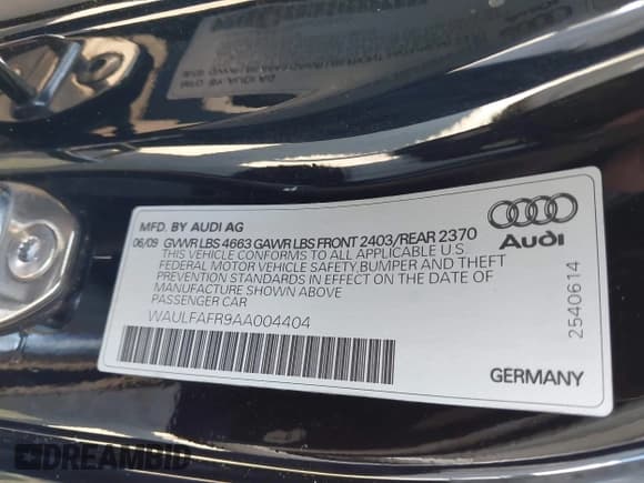 ✅ 2010 Audi A5 Premium Plus • VIN: WAULFAFR9AA004404 • Lot: 42628770. Listed on IAAI with 100,459 mi. Free auction sales archive from the USA and detailed vehicle history report at DreamBid. Image 9.