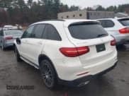 ✅ 2018 Mercedes-Benz GLC 300 • VIN: WDC0G4KB9JV108245 • Лот: 43630794. Опубликован ранее на IAAI с пробегом 57 262 миль. Бесплатный доступ к архиву аукционных продаж из США и подробный отчёт об истории автомобиля на DreamBid. Изображение 14.