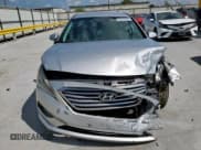 ✅ 2017 Hyundai Sonata 2.4L • VIN: 5NPE24AF6HH505968 • Lot: 82053395. Listed on Copart with 103,815 mi. Free auction sales archive from the USA and detailed vehicle history report at DreamBid. Image 5.