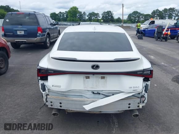 ✅ 2021 Lexus IS 350 F Sport • VIN: JTHGZ1E26M5020720 • Lot: 42432415. Listed on IAAI with Not provided. Free auction sales archive from the USA and detailed vehicle history report at DreamBid. Image 16.