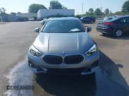 ✅ 2022 BMW 2 Series 228i • VIN: WBA53AK08N7K04055 • Lot: 42592469. Wystawiony na IAAI z przebiegiem 14 855 mil. Bezpłatny archiwum sprzedaży aukcyjnych z USA i szczegółowy raport historii pojazdu na DreamBid. Zdjęcie 12.