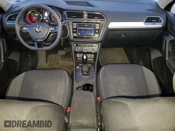 ✅ 2018 Volkswagen Tiguan S • VIN: 3VV1B7AX3JM121804 • Lot: 90357655. Listed on Copart with 97,140 mi. Free auction sales archive from the USA and detailed vehicle history report at DreamBid. Image 8.