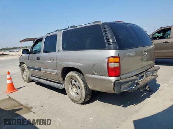 ✅ 2000 Chevrolet Suburban LS • VIN: 3GNEC16T7YG130716 • Lot: 80518535. Listed on Copart with Not provided. Free auction sales archive from the USA and detailed vehicle history report at DreamBid. Image 2.